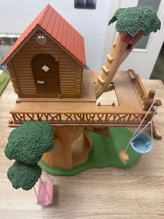 Casa del árbol Sylvanian Families
