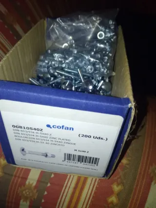 200x Viti Zincate M5x40 DIN 603/934