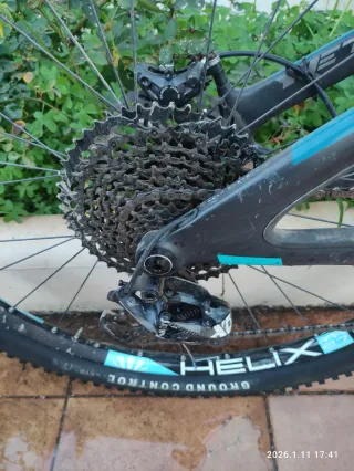 Yeti SB5.5 29 carbono