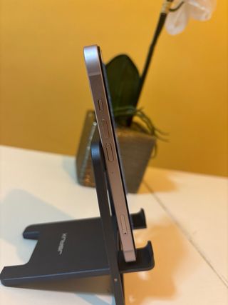 iPhone 14 Rosa - Como Nuevo