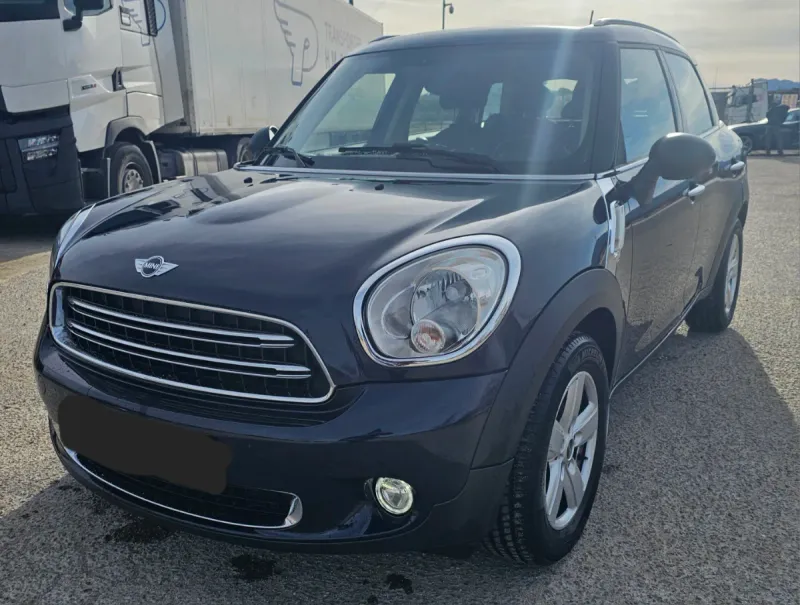 MINI Countryman 2016