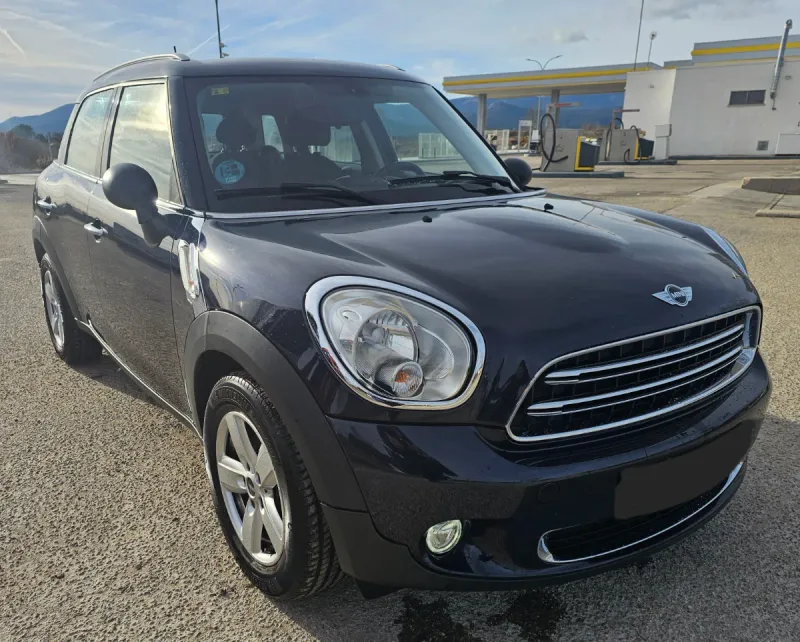 MINI Countryman 2016, foto 2