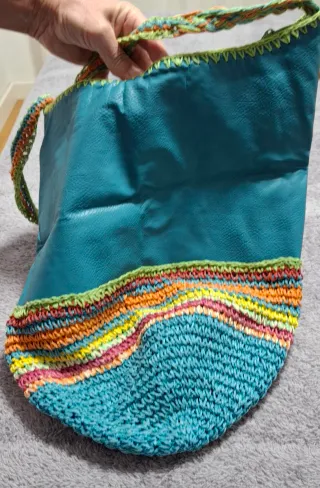 Lote de bolsos: varios colores y estilos