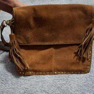 Lote de bolsos: varios colores y estilos