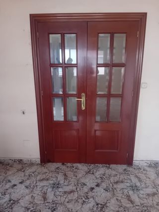 6 PUERTAS DE MADERA CON TAPAJUNTAS, CARTAGENA