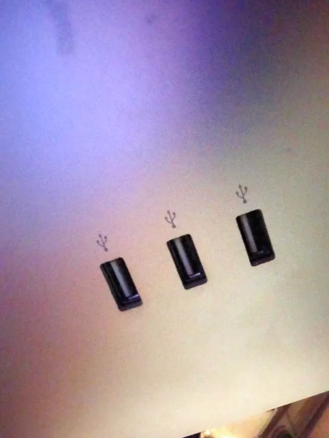 Monitor Apple Cinema Display 24 2008