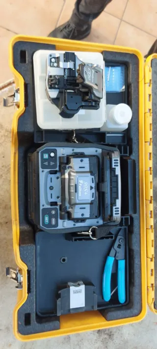 Fusionadora Fibra Óptica Fujikura 90S+