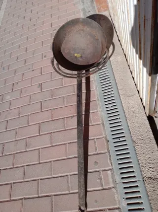 Sartén Antigua Grande + trébede