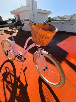 Bicicleta paseo mujer rosa