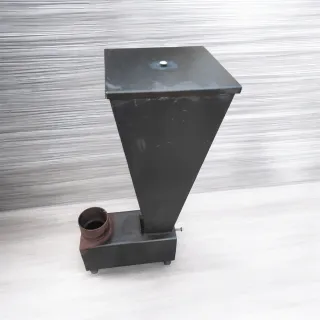 Estufa Negra de pellets,cascaras de almendras, etc