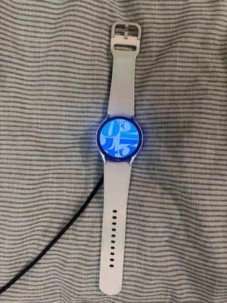 Samsung Galaxy Watch 4 40mm Blanco.