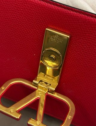 Bandolera Valentino Garavani Cuero Roja