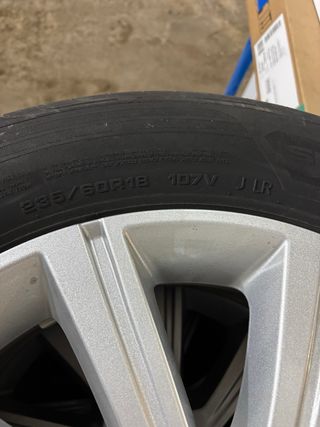 Llantas aluminio 18  5x108 Buje 63.4