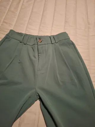 Pantalón jogger verde