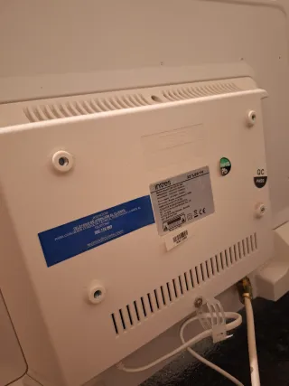 Smart TV 32' Inves Blanca