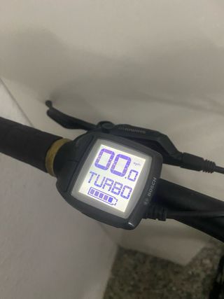 Bicicleta Eléctrica Cube Stereo Hybrid HPA 27,5”+