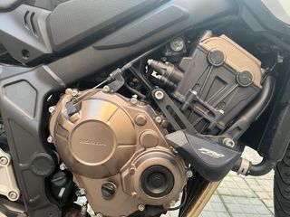 Moto Honda CB650R 3.500km