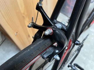 Bicicleta Fixie Moma Negra y Roja