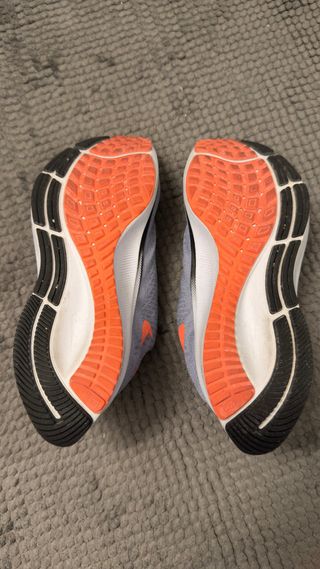 Zapatillas Nike Mujer Morado y Naranja