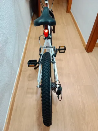 Bicicleta ROCKRIDER 120 EXPLORE