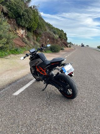 KTM Duke 125