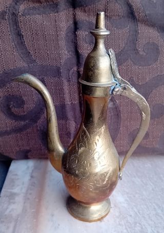 Portacandele, vasetti, e brocca in ottone vintage