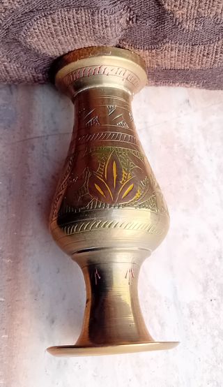 Portacandele, vasetti, e brocca in ottone vintage