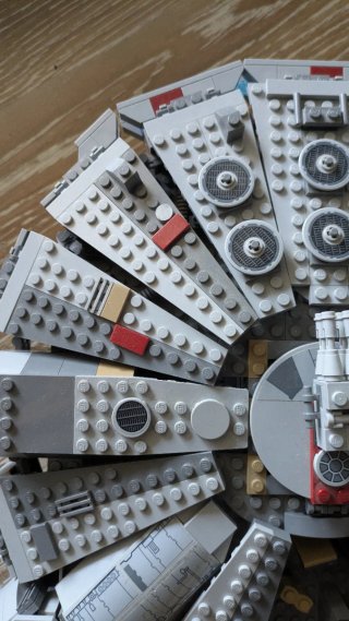 Lego Star Wars 75105 Millennium Falcon