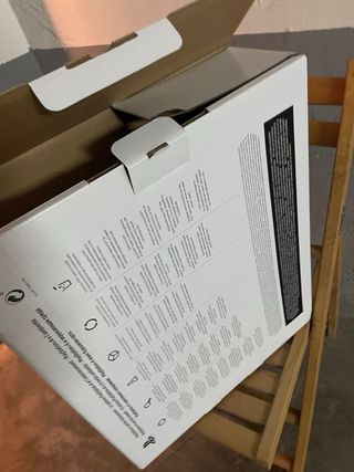 Caja PS4 Ultimate Player 1TB Call of Duty ( vacía)