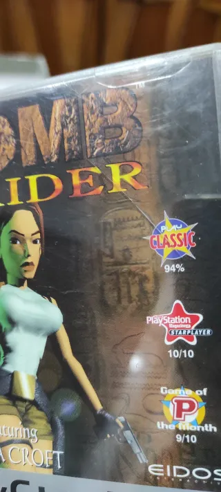 Tomb Raider + opuscolo eidos PlayStation