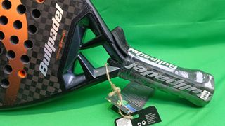 Raqueta Padel Bullpadel Vertex 04 Hybrid 2025 Carb