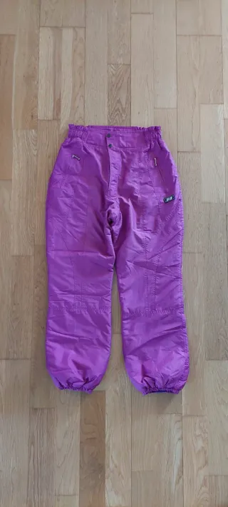 Conjunto esquí mujer anorak pantalón guantes.