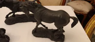 Figuras decorativas de bronce