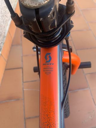 Bicicleta BMX Scoot Volt 20