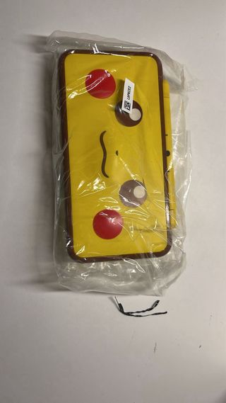 Nintendo 2DS XL Pikachu Edition