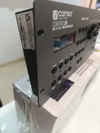 Controlador DMX Cameo Control 54