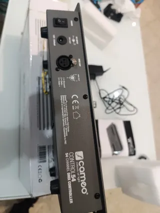 Controlador DMX Cameo Control 54