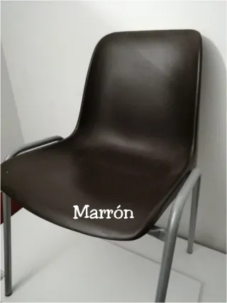 Sillas vintage polipropileno y metal.