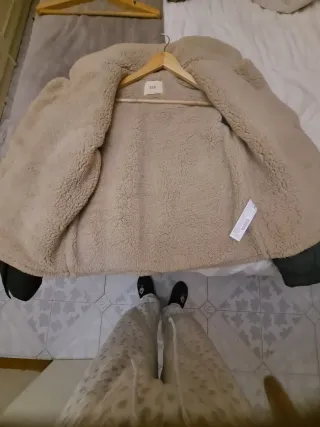 Chaqueta negra forro borreguito