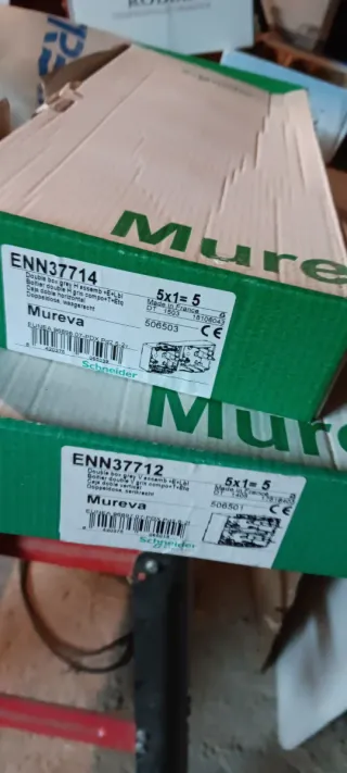 Cajas mecanismos Schneider Electric