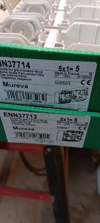 Cajas mecanismos Schneider Electric