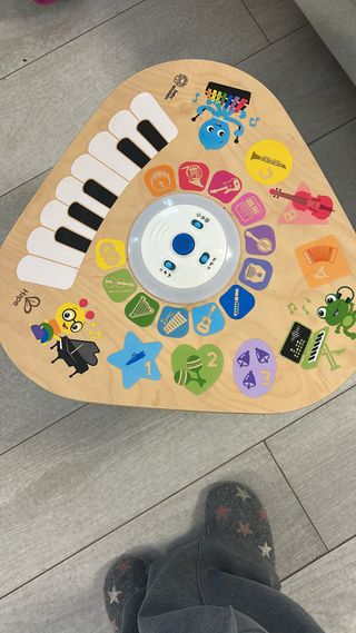 Mesa de actividades Baby Einstein