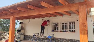 Construimos Porches/Pérgolas de Madera