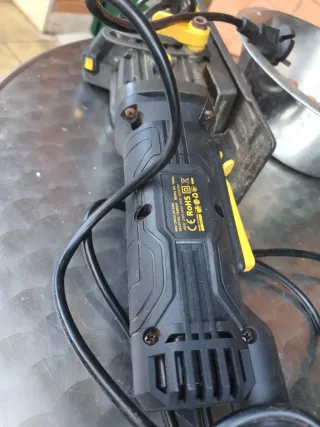 Sierra circular Teccpo con láser