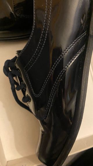 Zapatos Villena charol negro