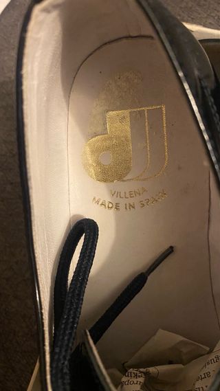 Zapatos Villena charol negro