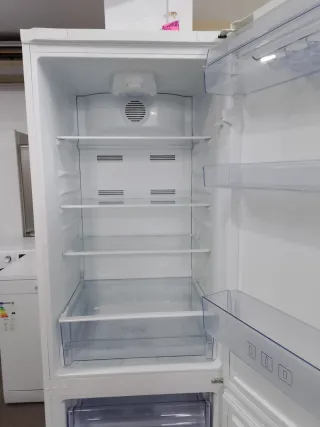 Nevera Beko Blanca