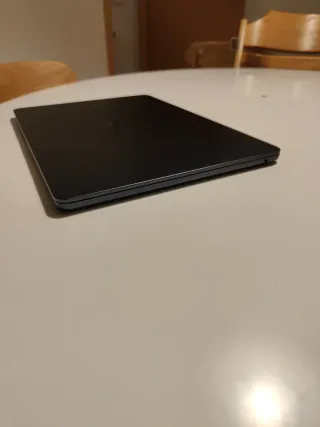 MacBook Air M2 2024 Plata