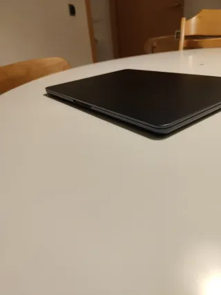 MacBook Air M2 2024 Plata