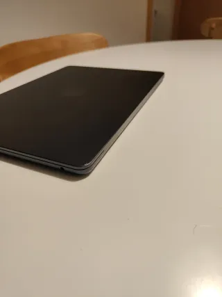 MacBook Air M2 2024 Plata